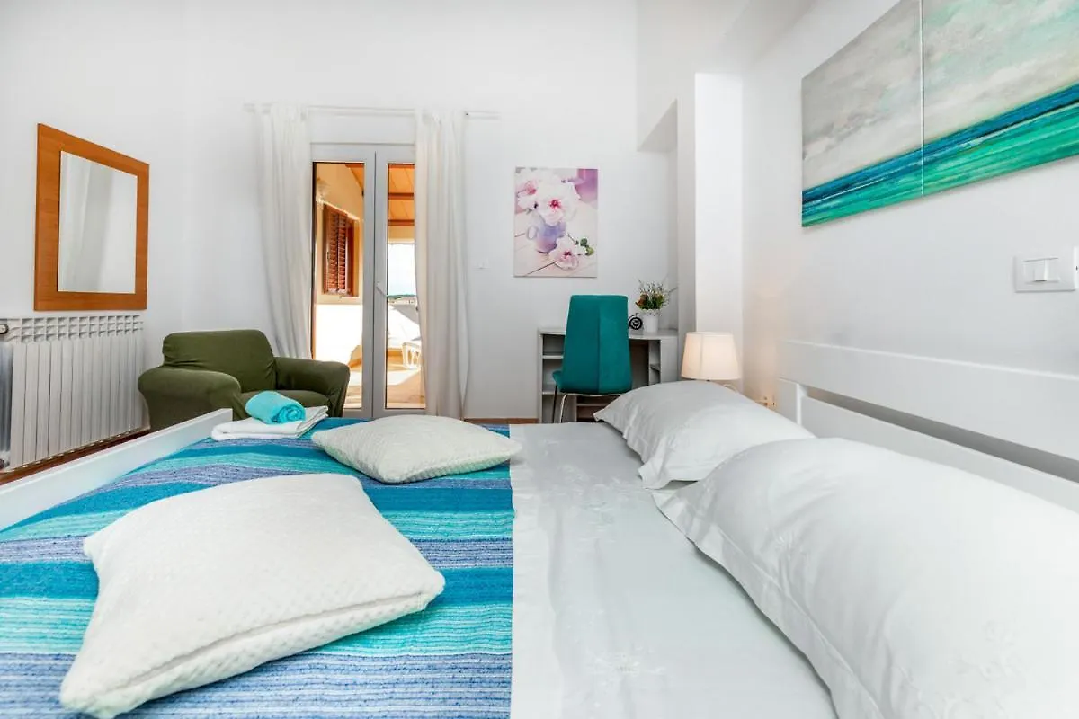 Appartment M&A - C فاجانا كرواتيا